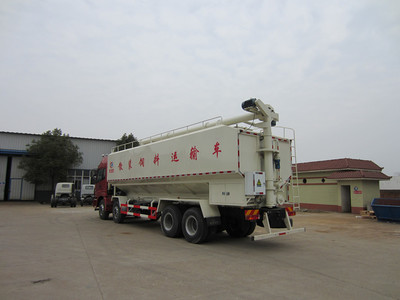 歐曼40方散裝飼料運輸車 高效可靠的飼料物流解決方案